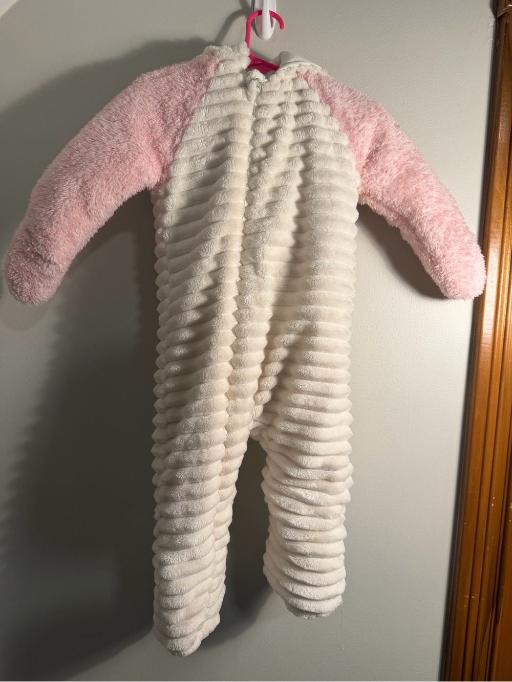 Koala Kids Unicorn Cream Fuzzy Bunting Suit with Pink Sleeves Sz 12-18M